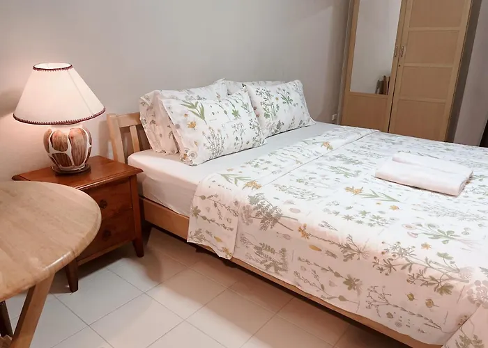 Arada Boutique Place Aparthotel 4*
