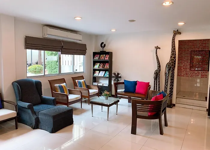 Arada Boutique Place Aparthotel 4*